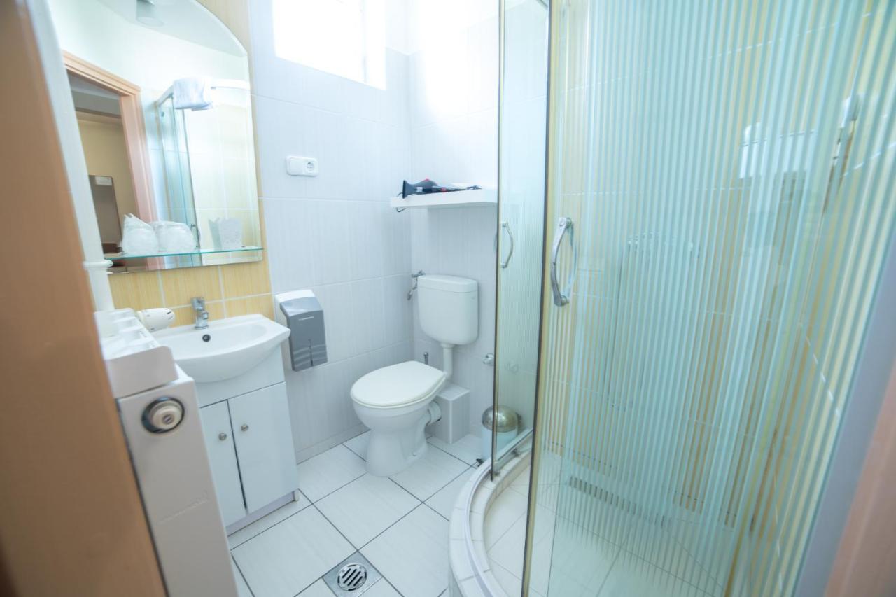 Pelso Panzio Bed & Breakfast Balatonmáriafürdő Dış mekan fotoğraf